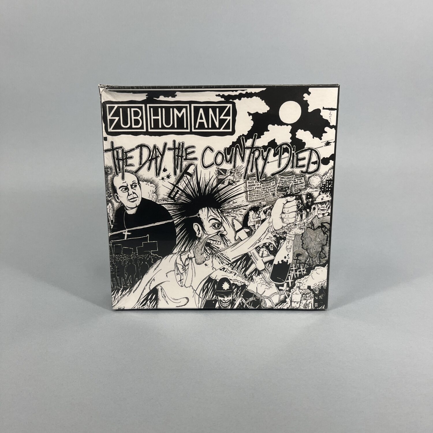 Puzzle Subhumans The day the country died