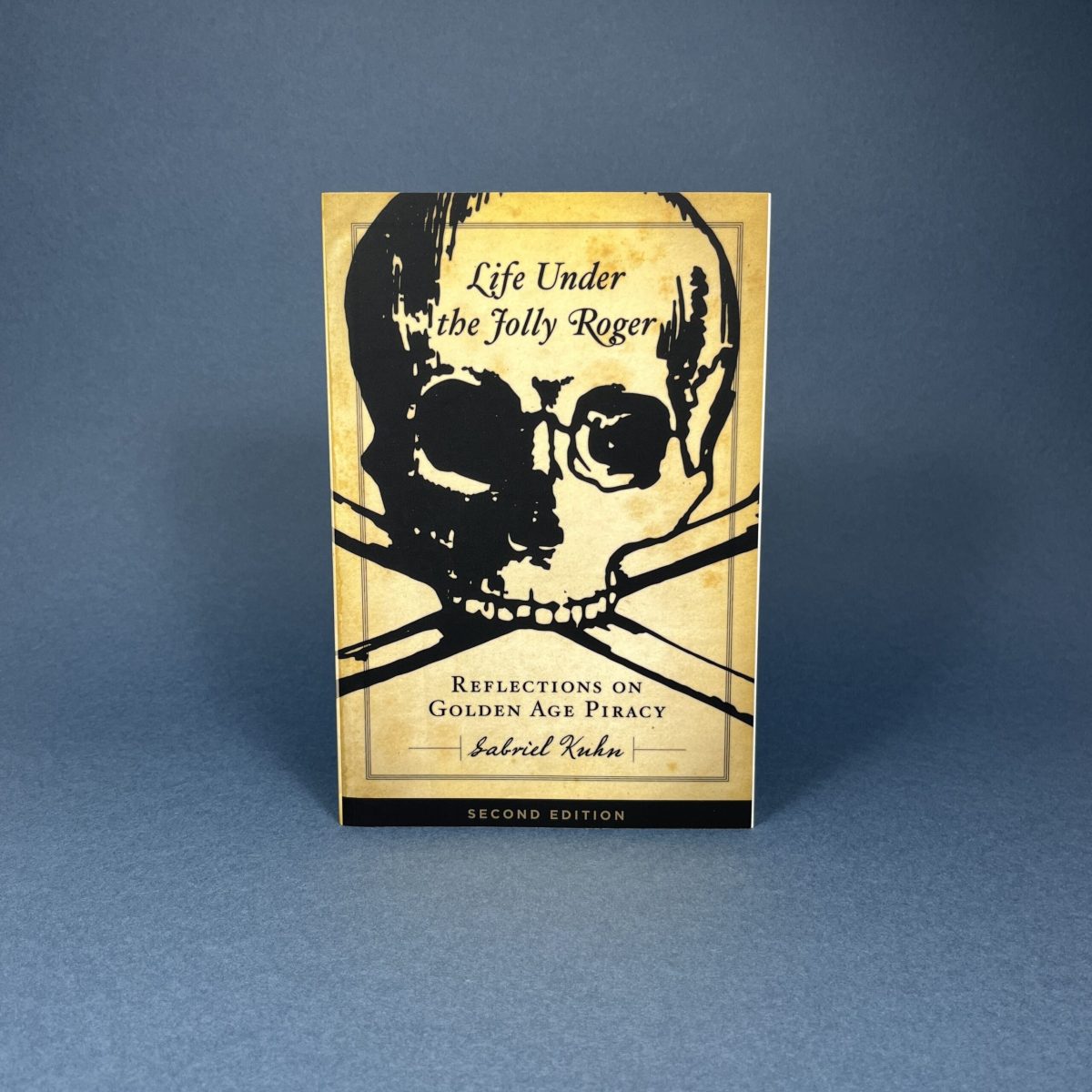 Life Under the Jolly Roger: Reflections on Golden Age Piracy