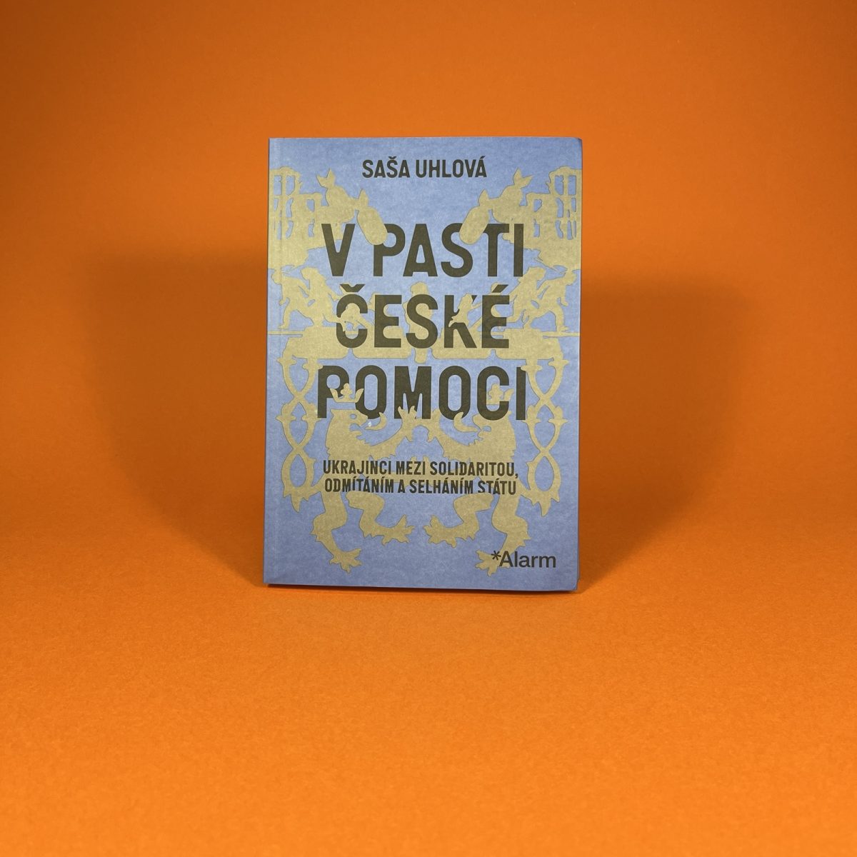 V pasti české pomoci